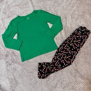 Girl’s Christmas Separates Size 5